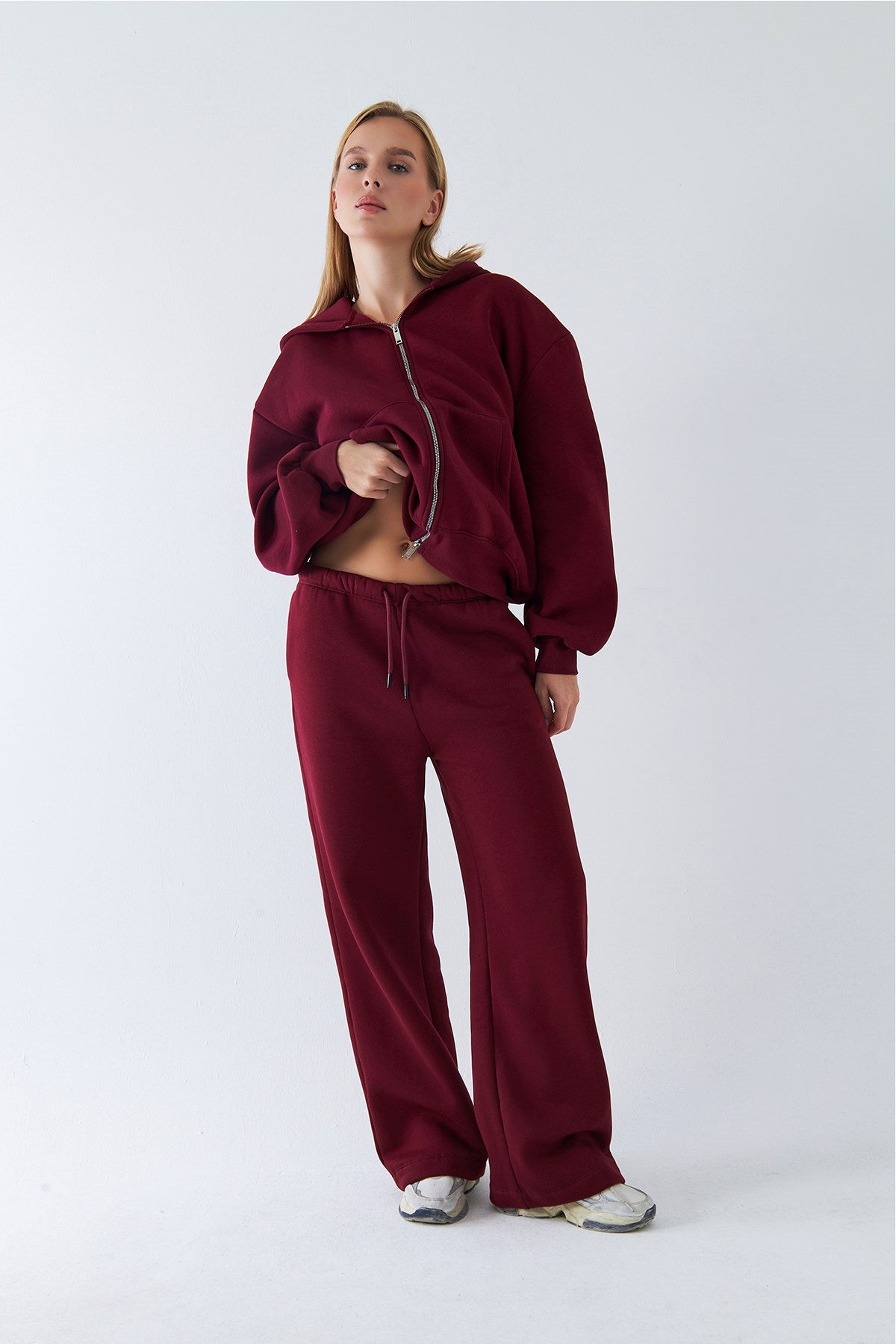 Kadın Oversize Eşofman Takımı Zip Bordo – Fermuarlı, Kapüşonlu, Bol Paça,  3 İplik Şardonlu Polar