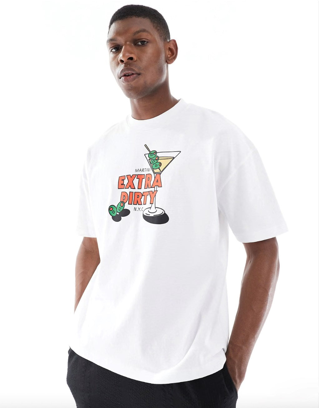 rkek Beyaz Oversize Tişört – Extra Dirty Martini Baskılı Esprili NYC Tasarım