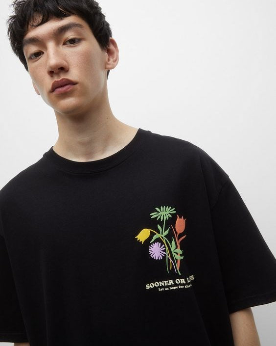 Sooner Or Later Yazılı Lale Tasarım Baskılı Oversize Siyah Erkek T-shirt