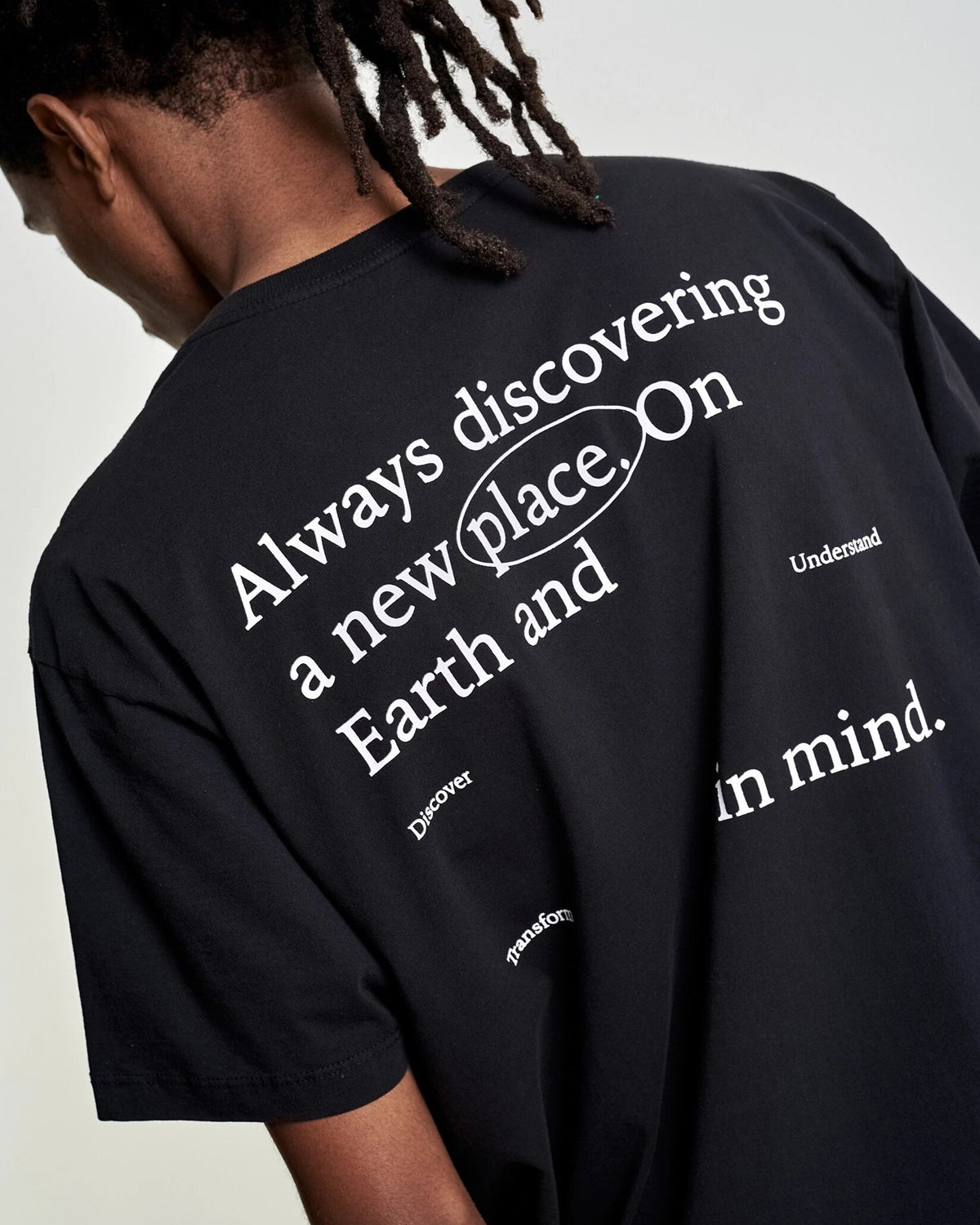 Bisiklet Yaka Discovery Baskılı Siyah Oversize Erkek T-shirt