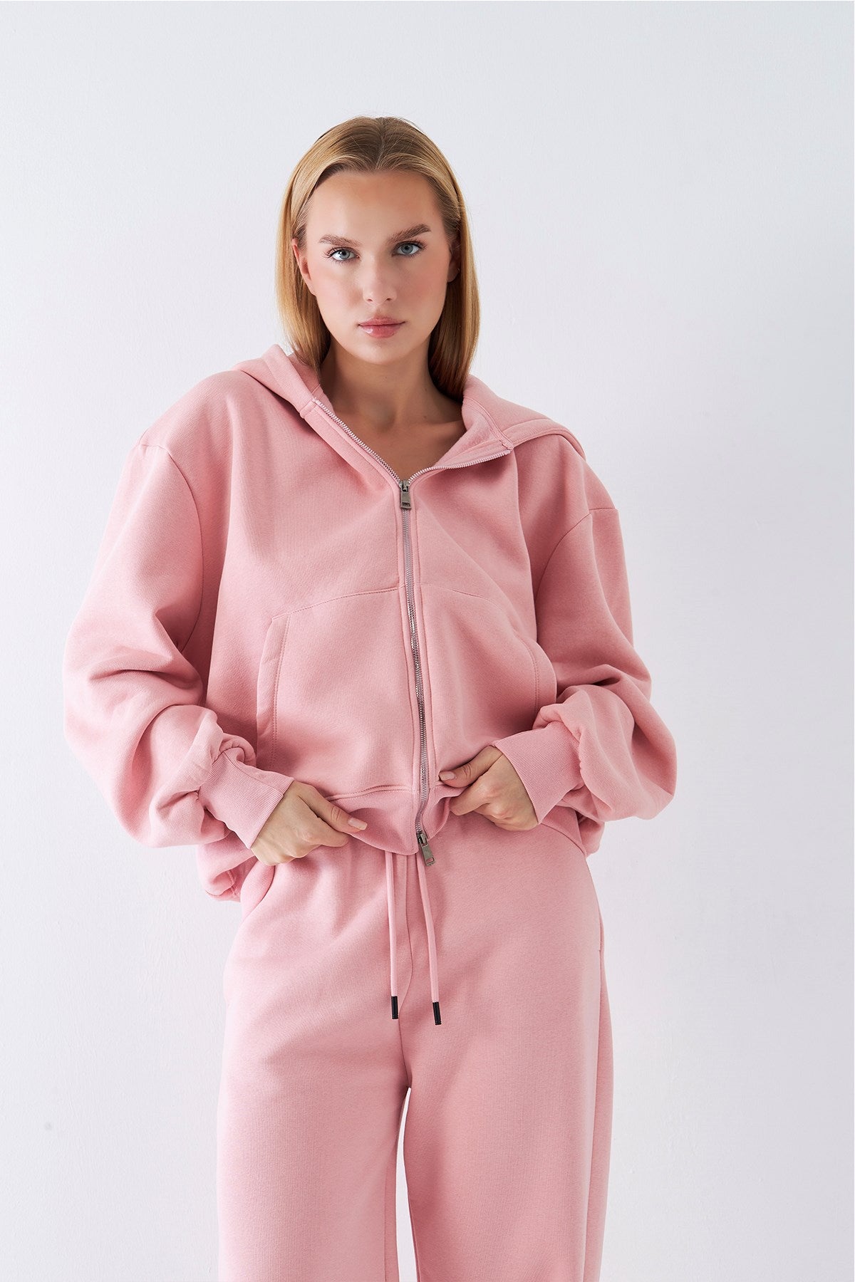Kadın Oversize Eşofman Takımı Zip Pembe – Fermuarlı, Kapüşonlu, Bol Paça,  3 İplik Şardonlu Polar