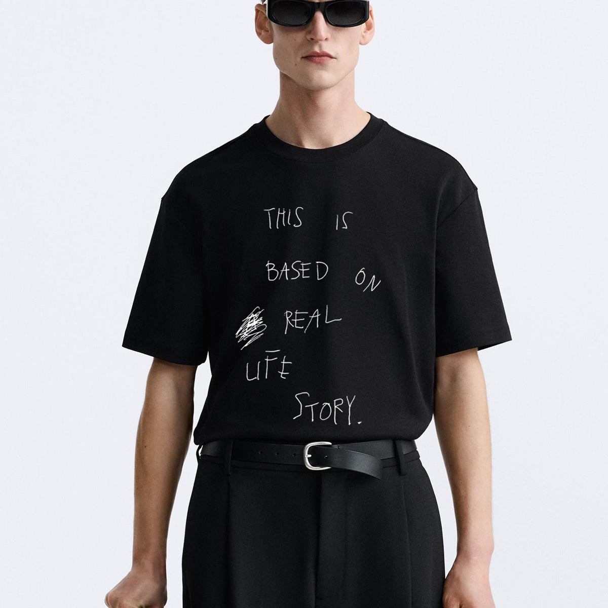 Bisiklet Yaka This İs Based On Real Life Story Baskılı Oversize Siyah Erkek T-shirt