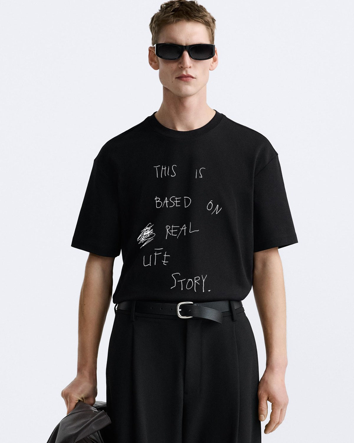 Bisiklet Yaka This İs Based On Real Life Story Baskılı Oversize Siyah Erkek T-shirt