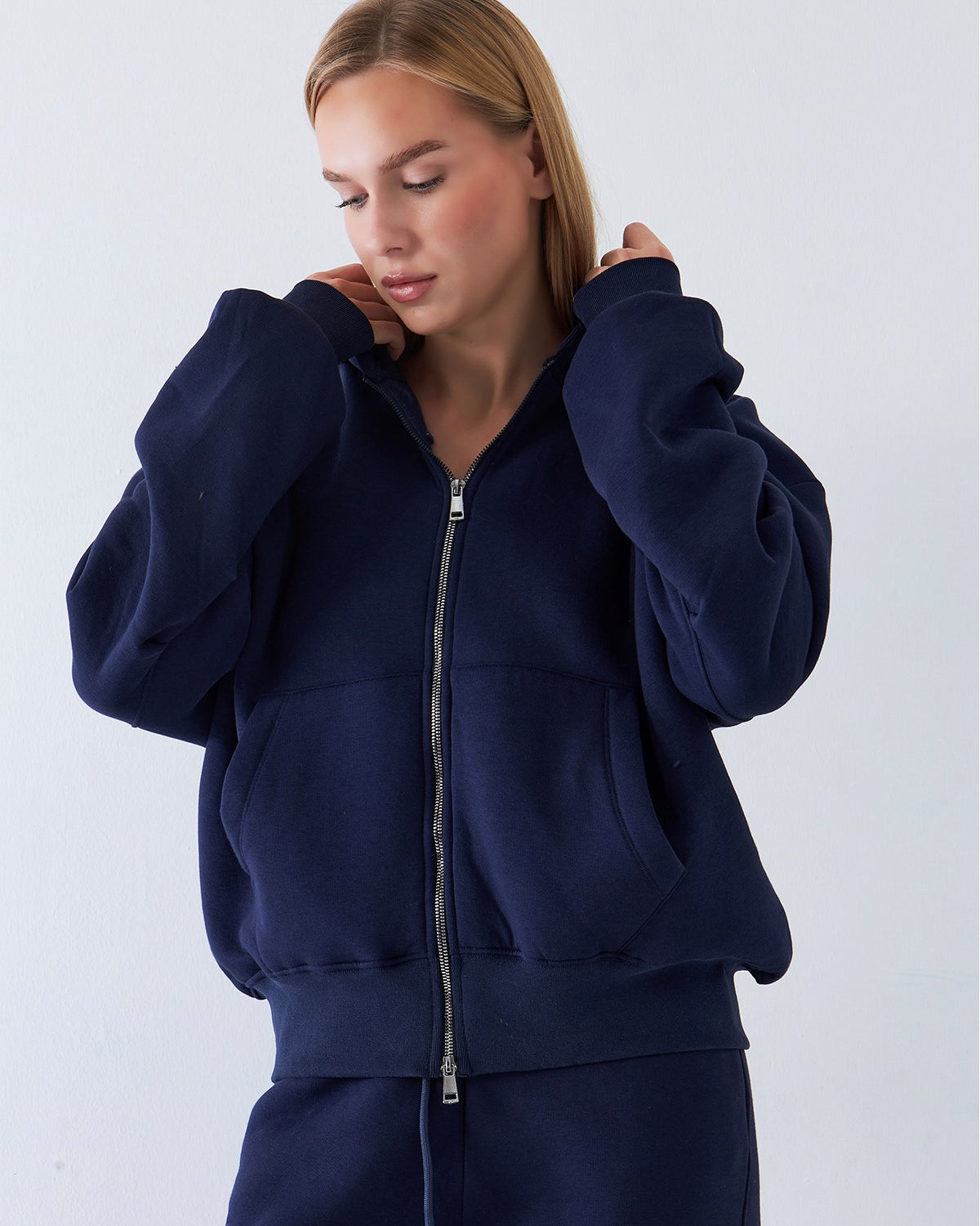 Kadın Oversize Eşofman Takımı Zip Lacivert – Fermuarlı, Kapüşonlu, Bol Paça,  3 İplik Şardonlu Polar