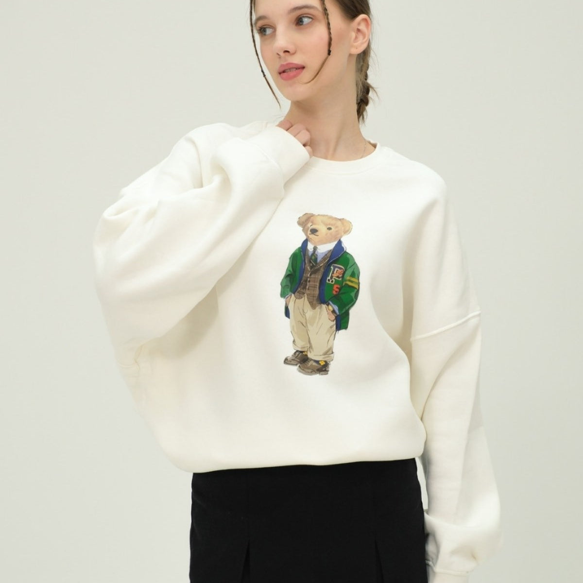 Kadın Ekru Teddy Ayıcık Baskılı 3 İplik Şardonlu Sweatshirt – Bisiklet Yaka, Rahat Kalıp