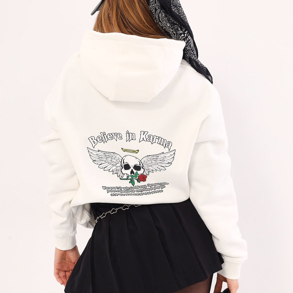 Kapüşonlu İçi Polar Believe İn Karma Baskılı Beyaz Unisex Hoodie Sweatshirt