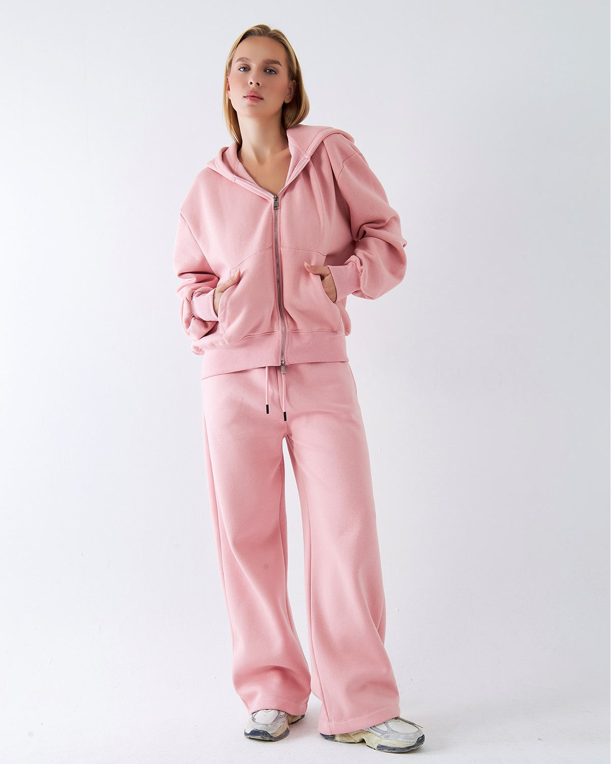 Kadın Oversize Eşofman Takımı Zip Pembe – Fermuarlı, Kapüşonlu, Bol Paça,  3 İplik Şardonlu Polar