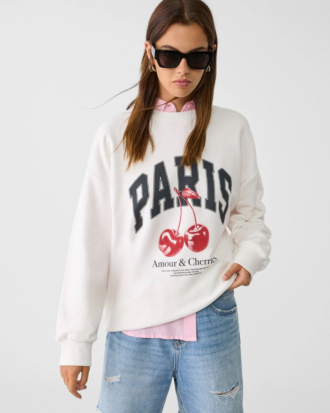 Bisiklet Yaka İçi Polar Paris Yazılı Kiraz Baskılı Beyaz Oversize Sweatshirt