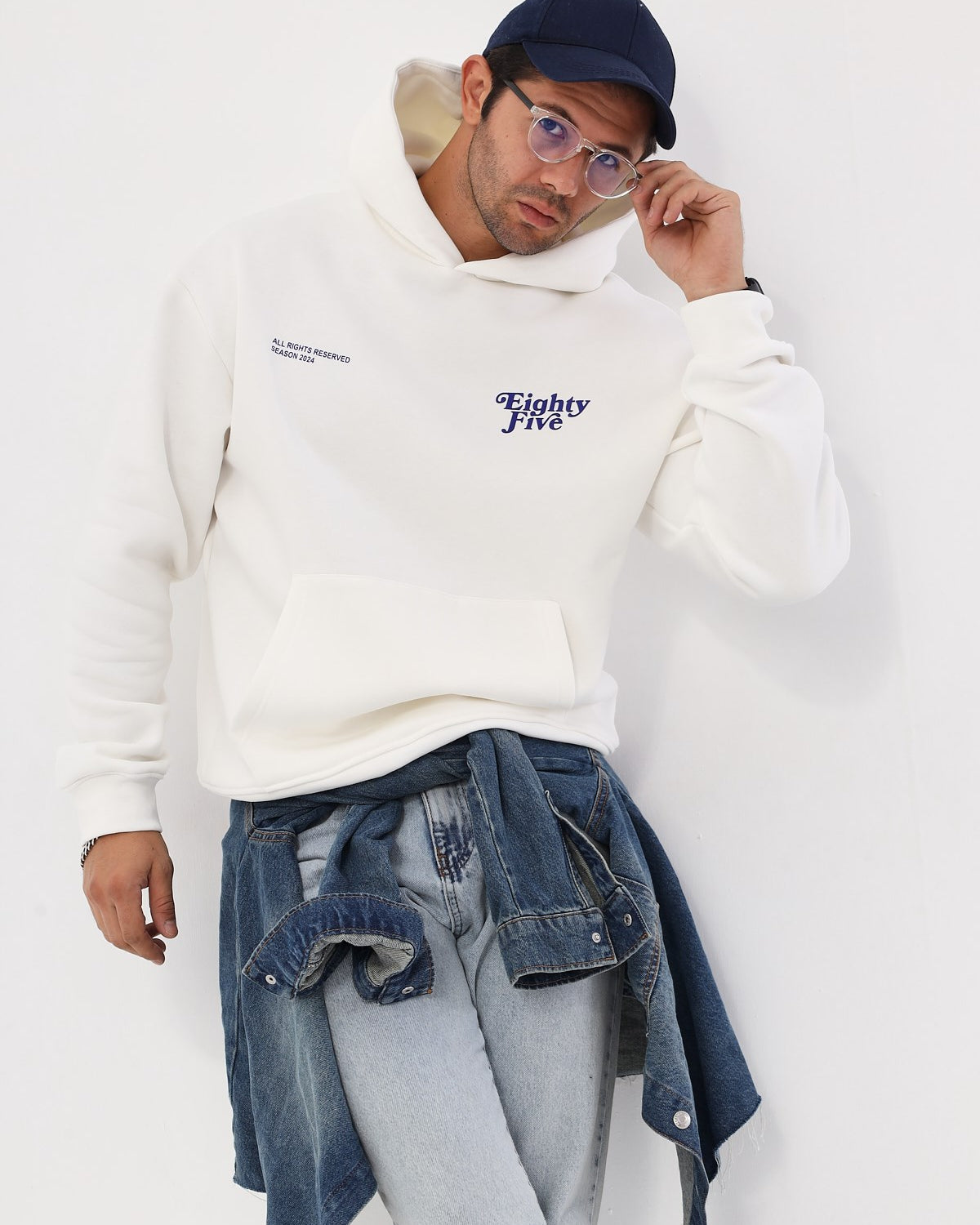 Kapüşonlu İçi Polar Eighty Five Yazı Baskılı Beyaz Oversize Hoodie Sweatshirt