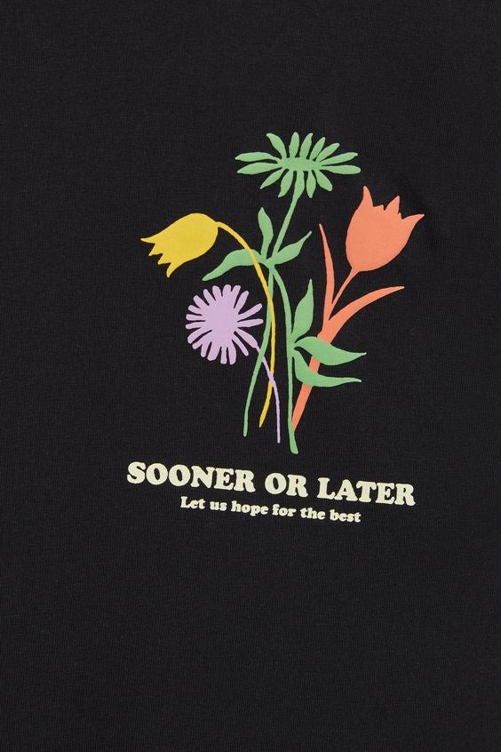 Sooner Or Later Yazılı Lale Tasarım Baskılı Oversize Siyah Erkek T-shirt