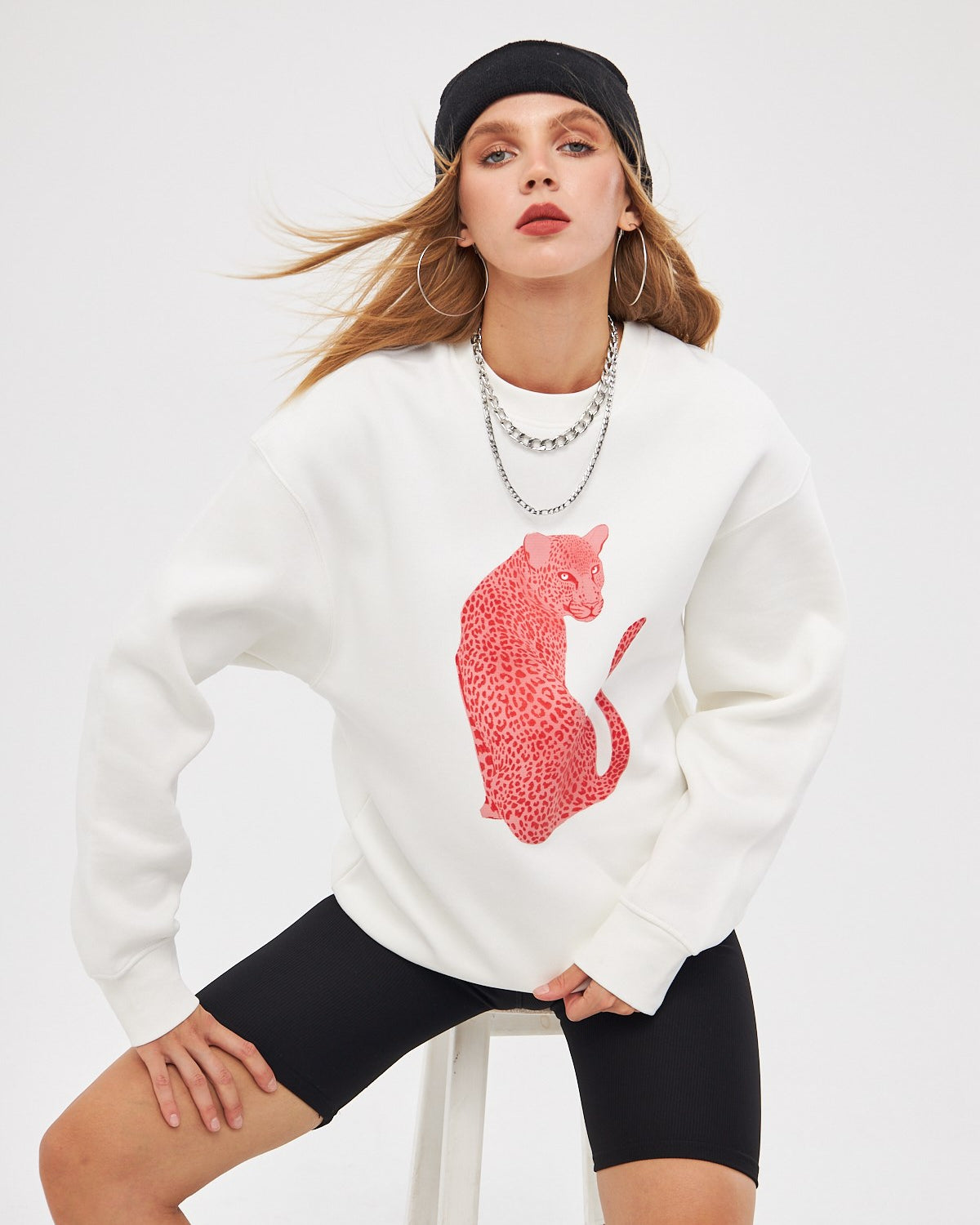 Bisiklet Yaka İçi Polar Leopar Baskılı Beyaz Oversize Sweatshirt