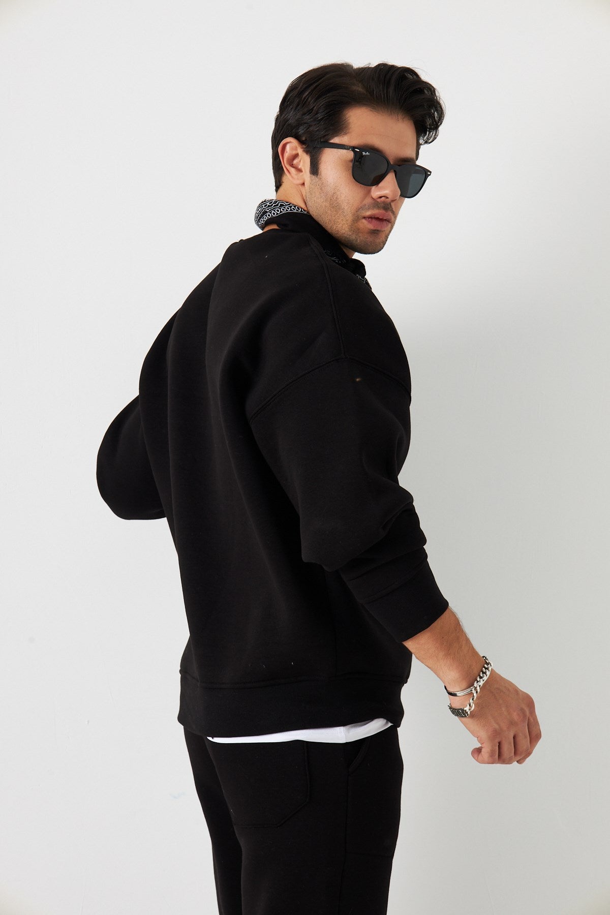 Bisiklet Yaka Basic 3 iplik Şardonlu Oversize Sweatshirt