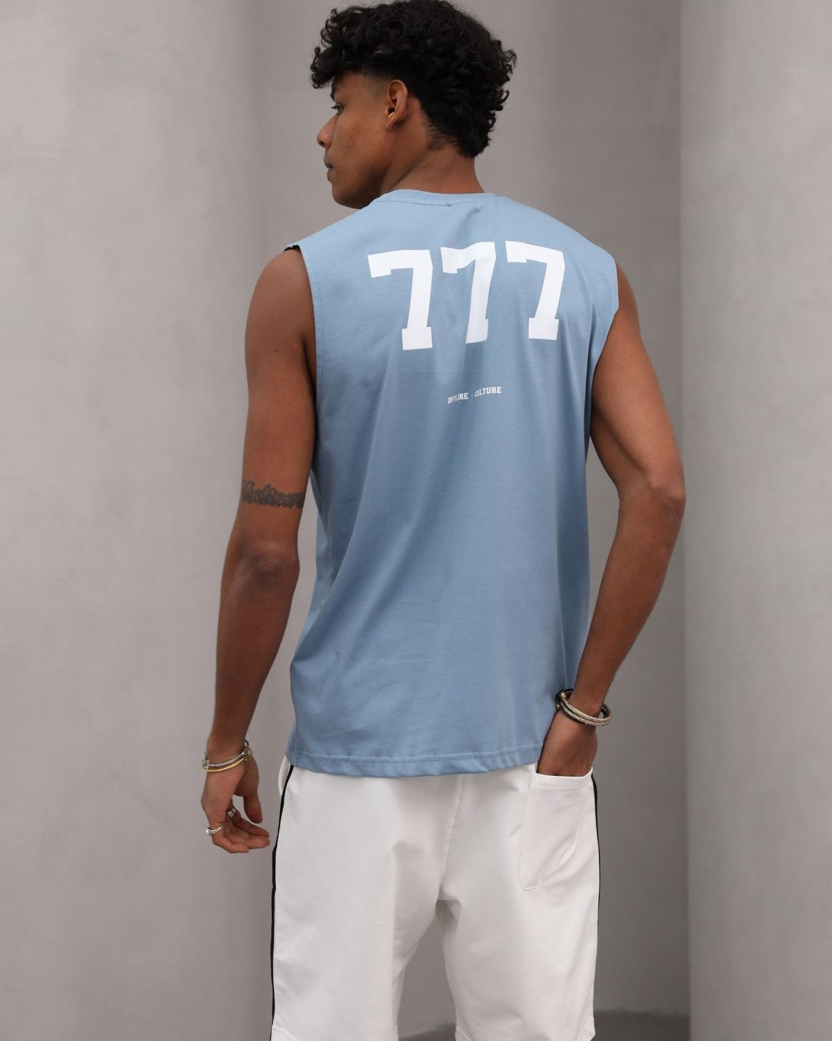 Rahat Kesim Offline Culture Kolsuz  %100 Pamuk Tişört Erkek Mavi