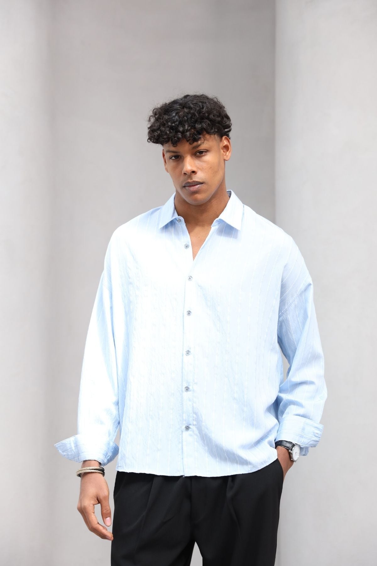 Yumuşak Dokulu Çizgili Modern Erkek Gömlek