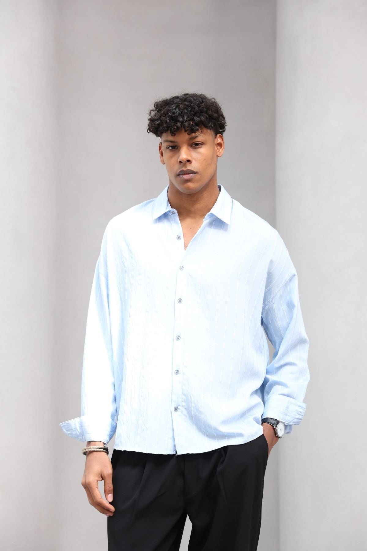 Yumuşak Dokulu Çizgili Modern Erkek Gömlek