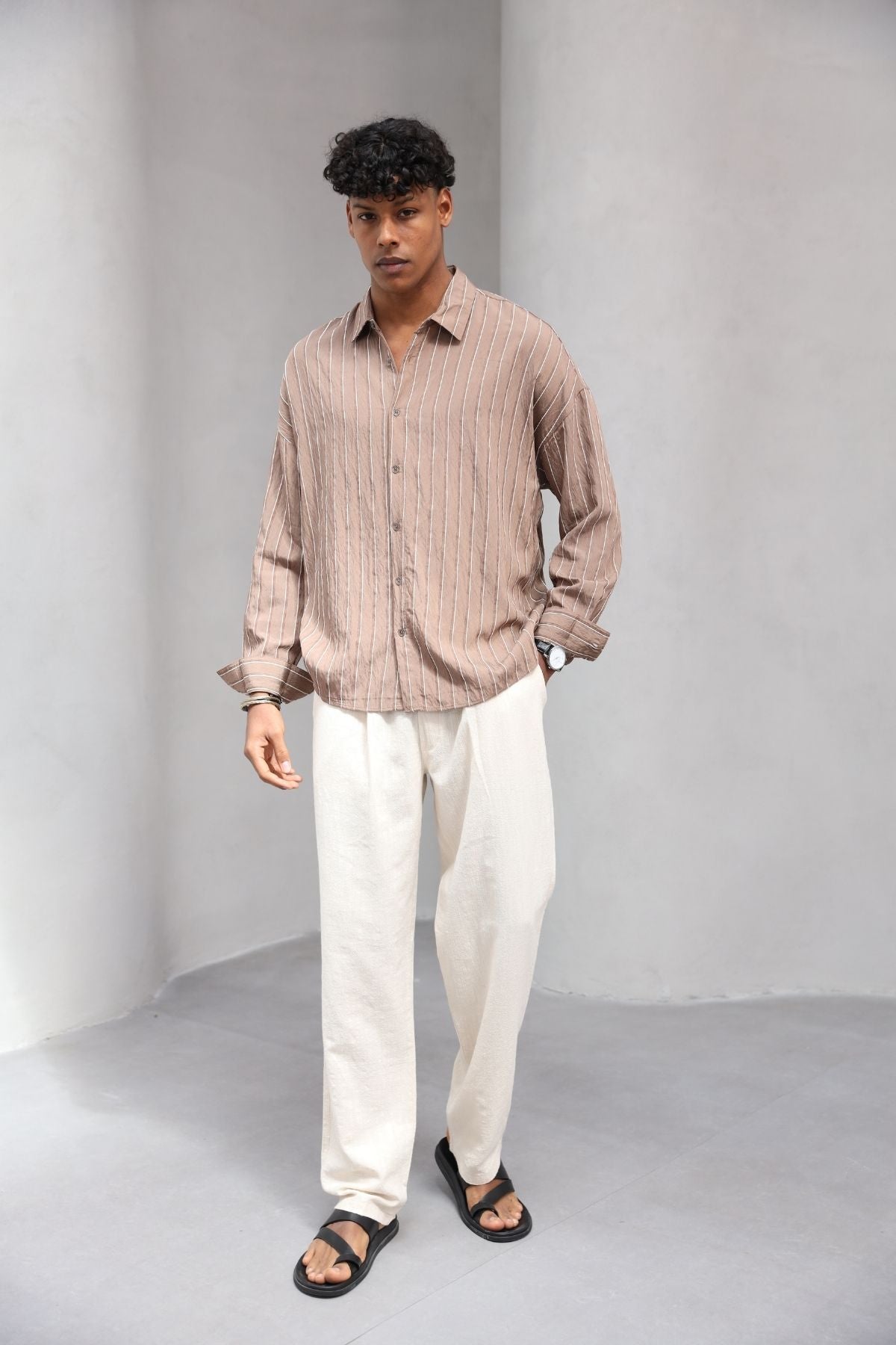 Yumuşak Dokulu Çizgili Modern Erkek Gömlek