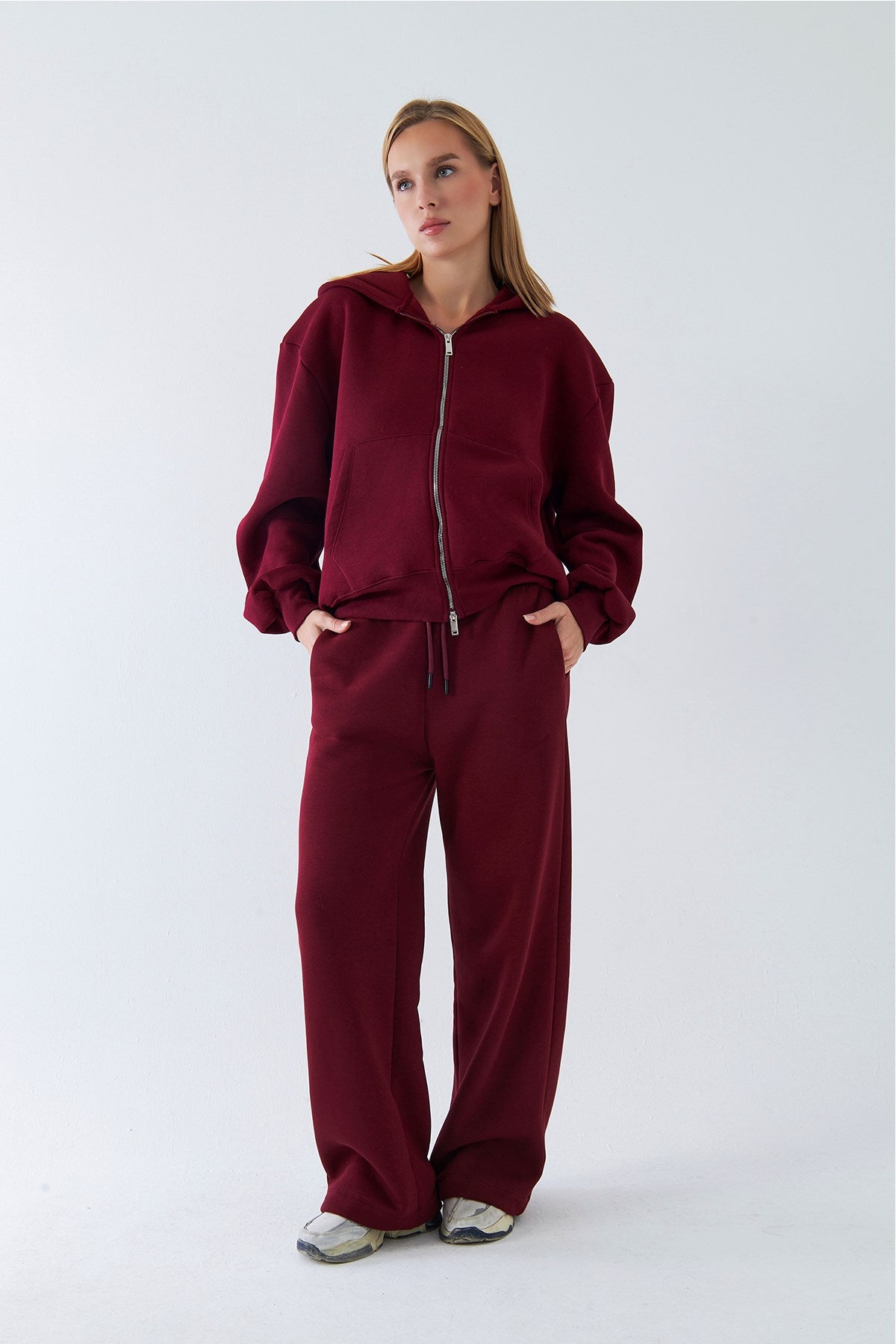 Kadın Oversize Eşofman Takımı Zip Bordo – Fermuarlı, Kapüşonlu, Bol Paça,  3 İplik Şardonlu Polar