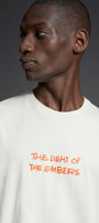 Bisiklet Yaka The Light Of The Embers Baskılı Beyaz Oversize Erkek T-shirt