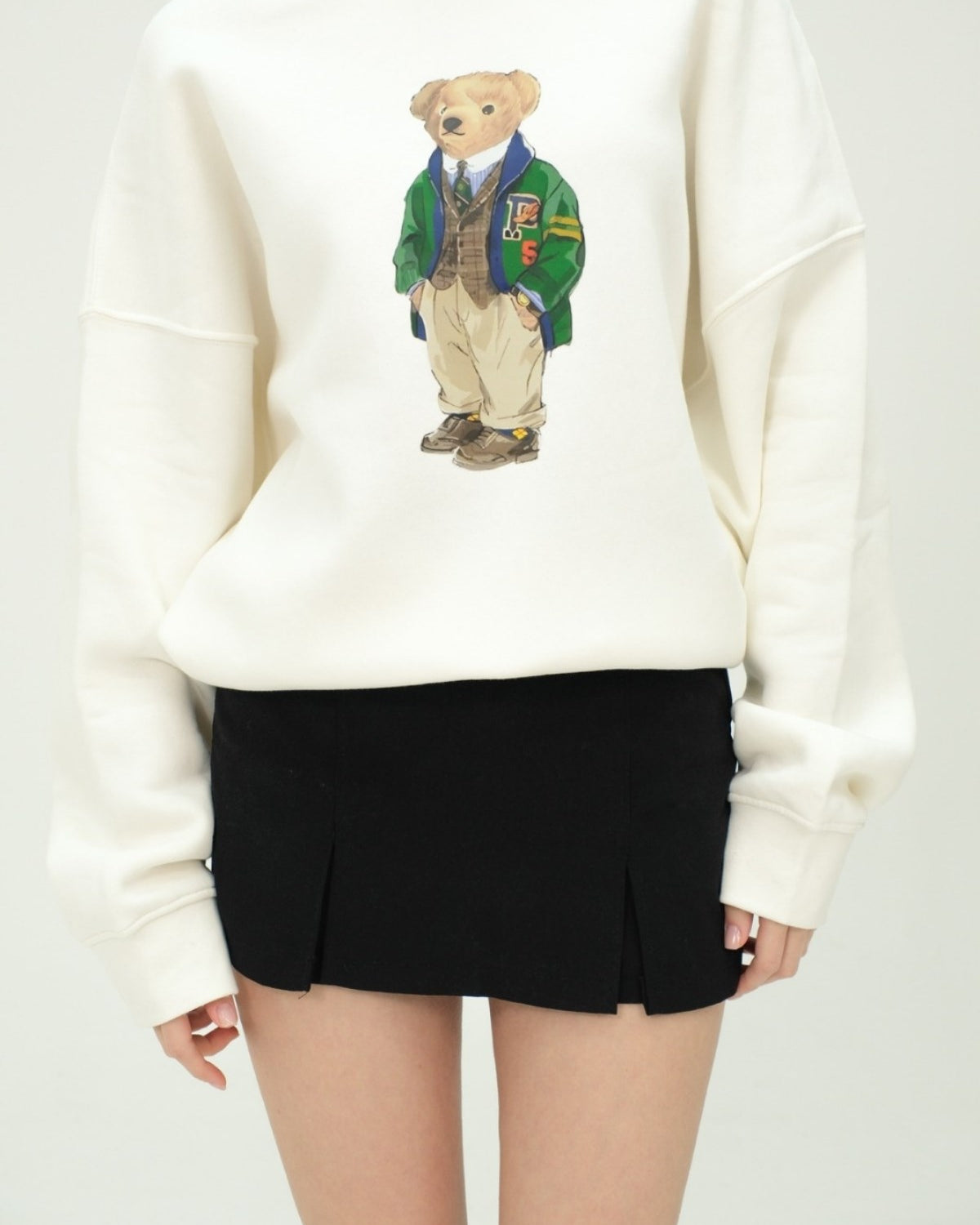 Kadın Ekru Teddy Ayıcık Baskılı 3 İplik Şardonlu Sweatshirt – Bisiklet Yaka, Rahat Kalıp