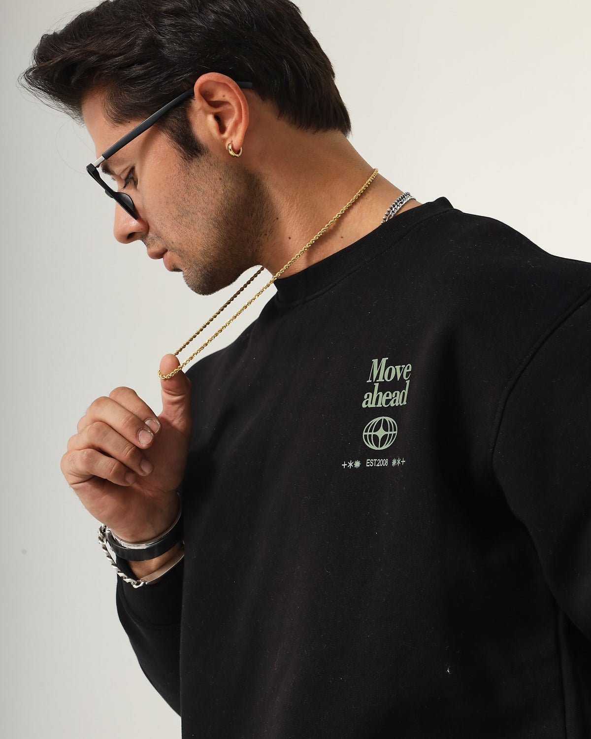 Bisiklet Yaka İçi Polar Move Ahead Yazı Baskılı Siyah Oversize Sweatshirt