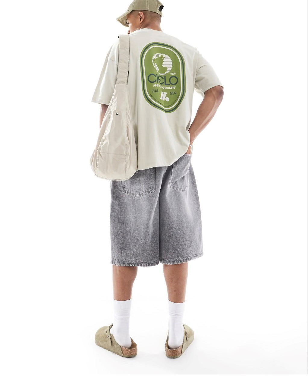 Erkek Oversize Tişört – Dünya Haritası Grafik Desenli Spor Stil