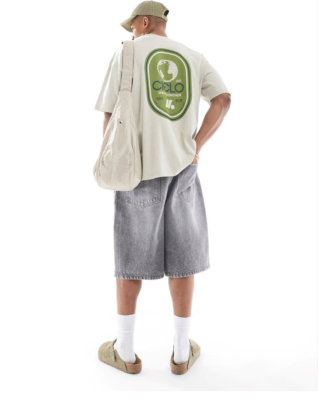 Erkek Oversize Tişört – Dünya Haritası Grafik Desenli Spor Stil