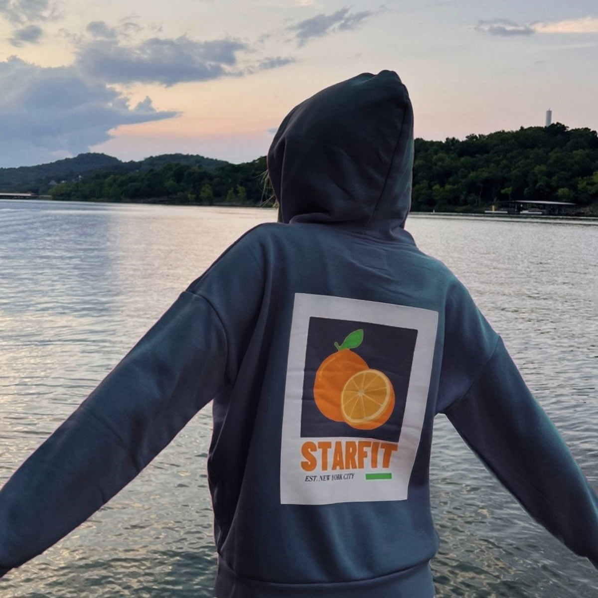 Marine Oversize Hoodie Marine – 3 İplik Şardonlu, Kapüşonlu Kanguru Cepli, Sırt Tam Portakal Baskı