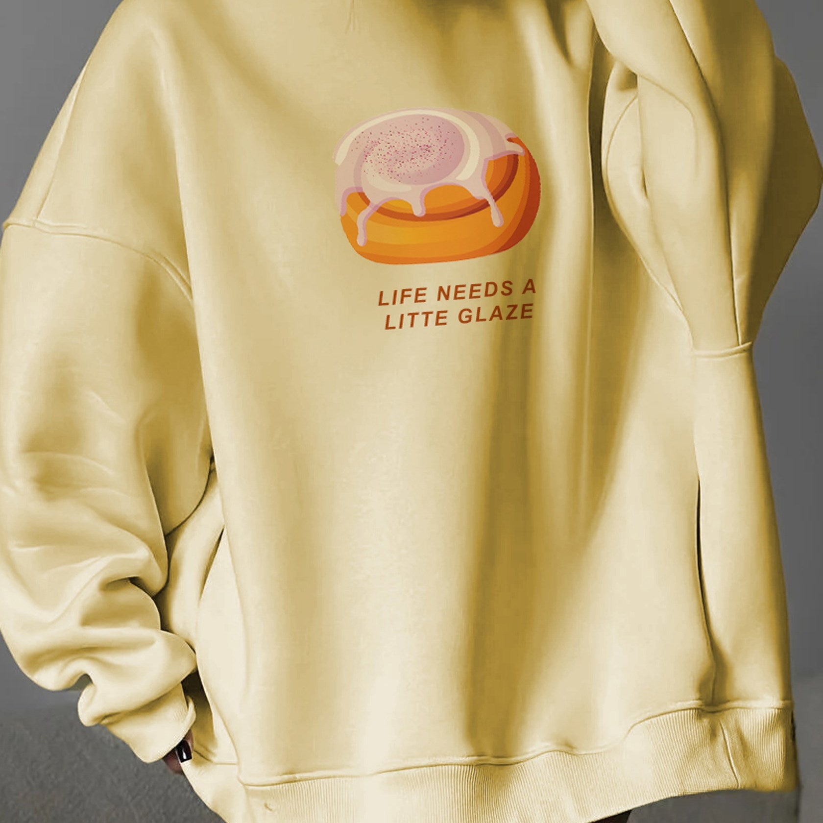 Kadın Oversize Sweatshirt Elbise Bakery Glazed Donut Baskılı Sarı – Bisiklet Yaka, 3 İplik Şardonlu Polar