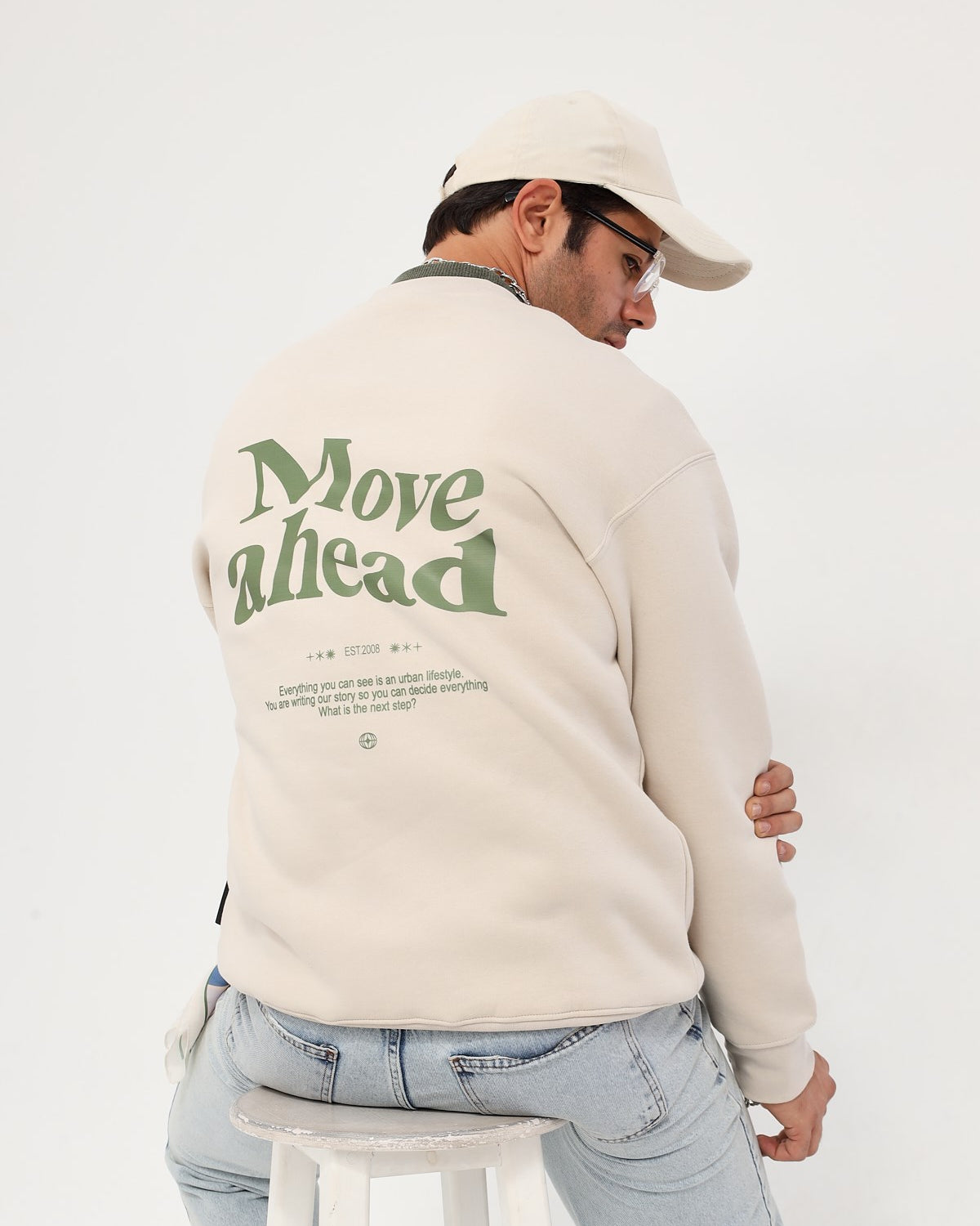 Bisiklet Yaka İçi Polar Move Ahead Yazı Baskılı Bej Oversize Sweatshirt