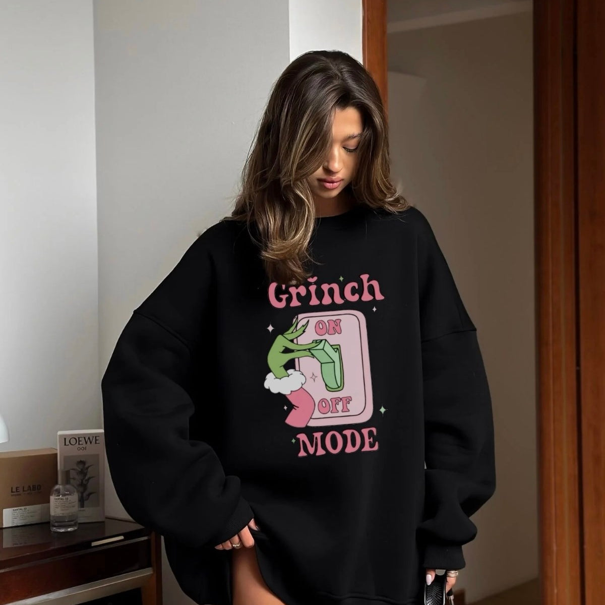 Kadın Oversize Sweatshirt Elbise Grinch Mode Baskılı Siyah – Bisiklet Yaka, 3 İplik Şardonlu Polar