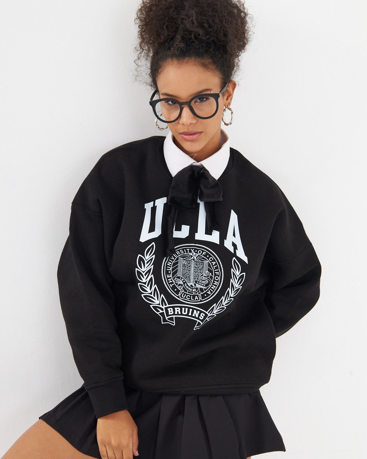 Ucla Yazı Baskılı Bisiklet Yaka İçi Polar Oversize Kesim Unisex Siyah Sweatshirt