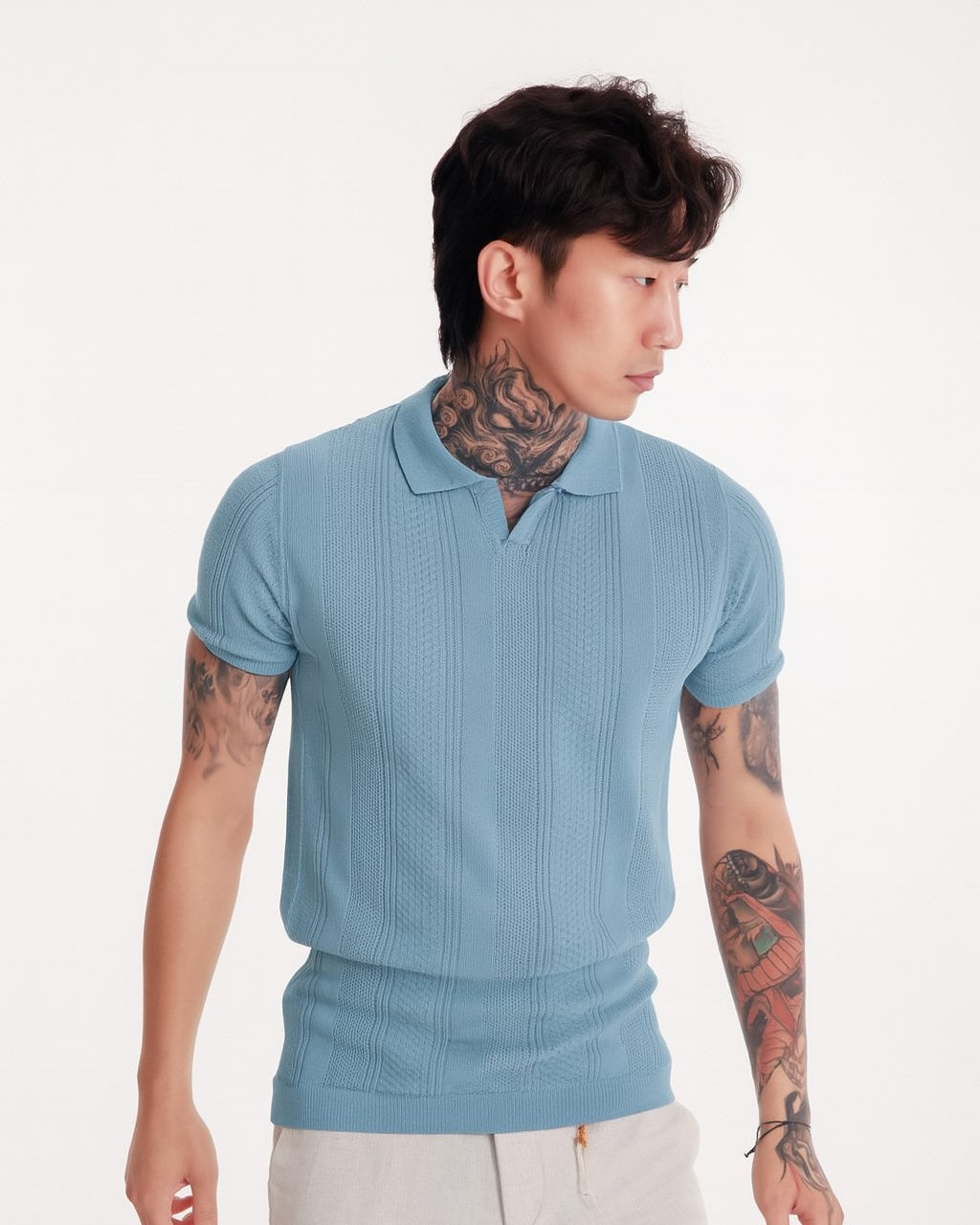 Erkek Mavi Polo Yaka Triko Tişört – Kısa Kollu, Modern Slim Fit, Yazlık Örgü Dokulu Model