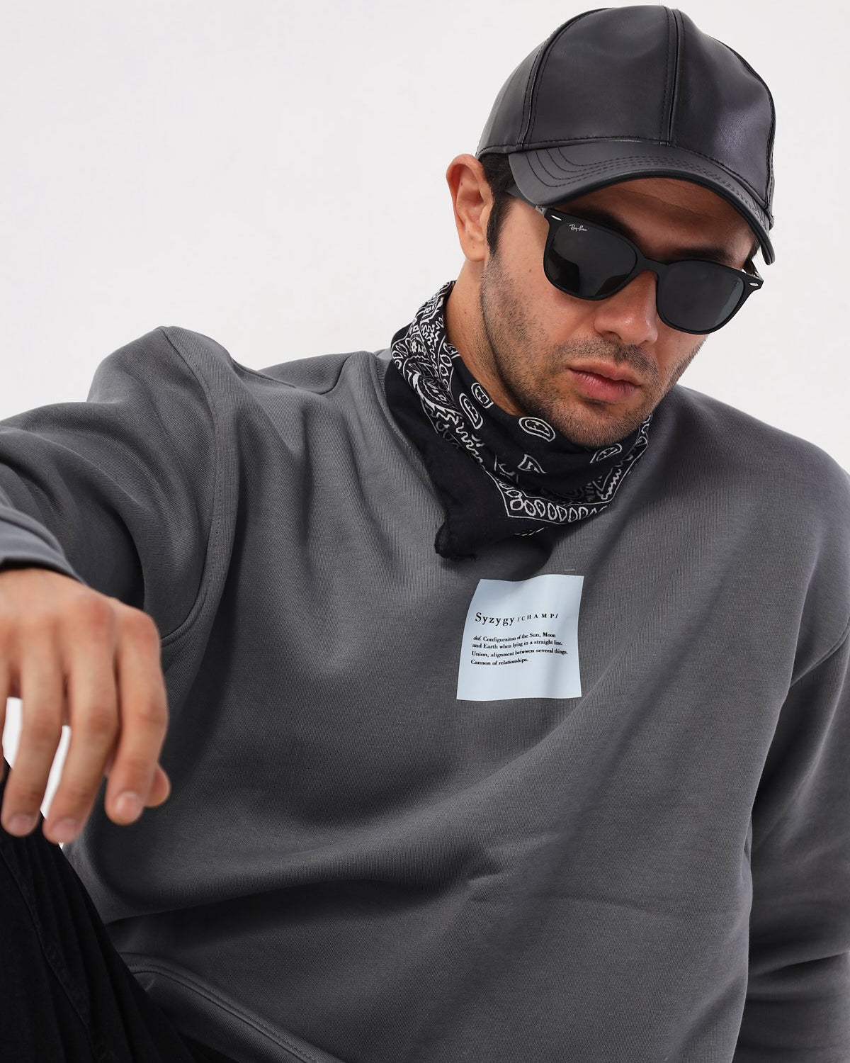 Bisiklet Yaka İçi Polar Syzygy Yazı Baskılı Füme Oversize Sweatshirt