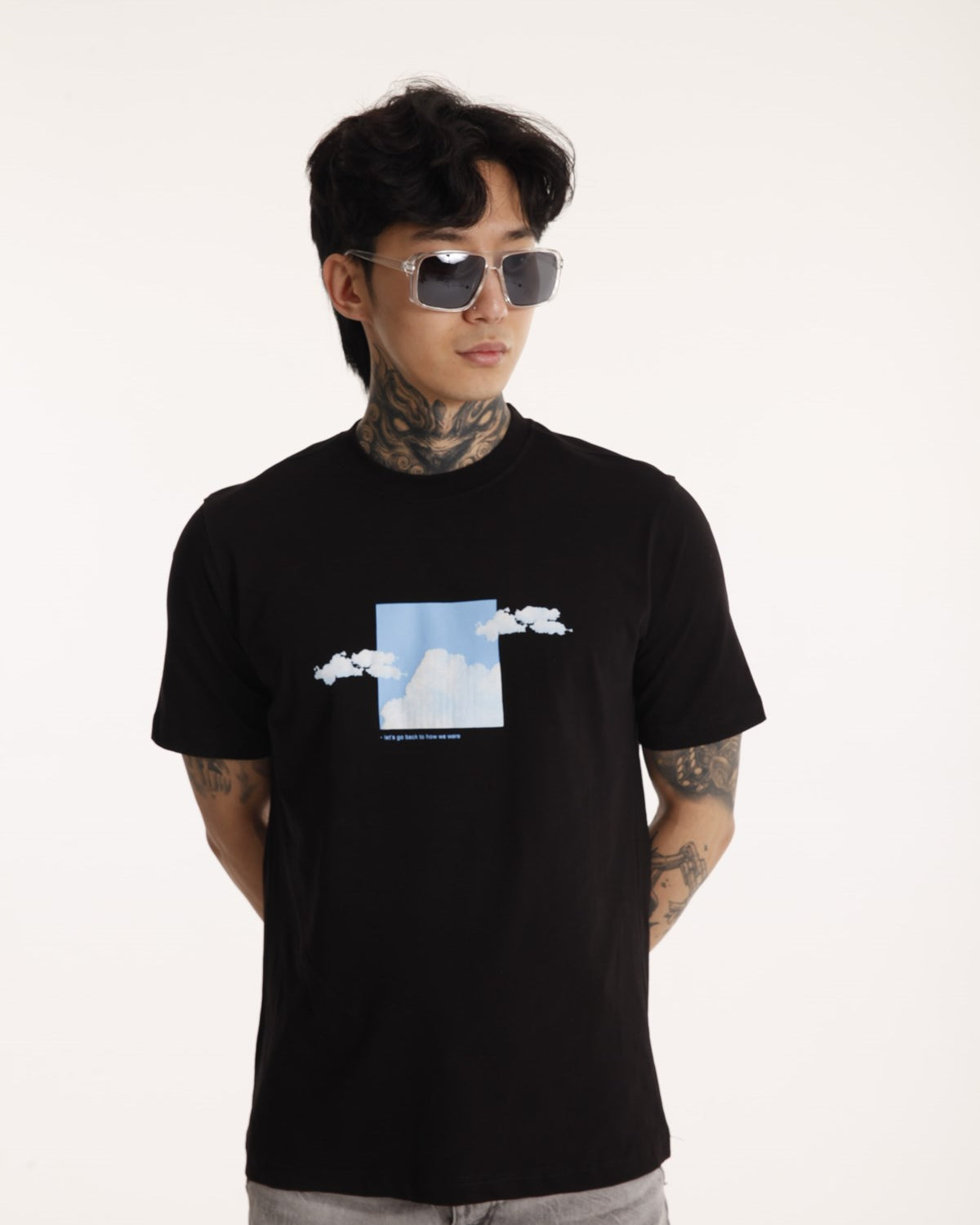 Bisiklet Yaka Erkek Kabaran Bulut Baskılı Pamuk T-shirt