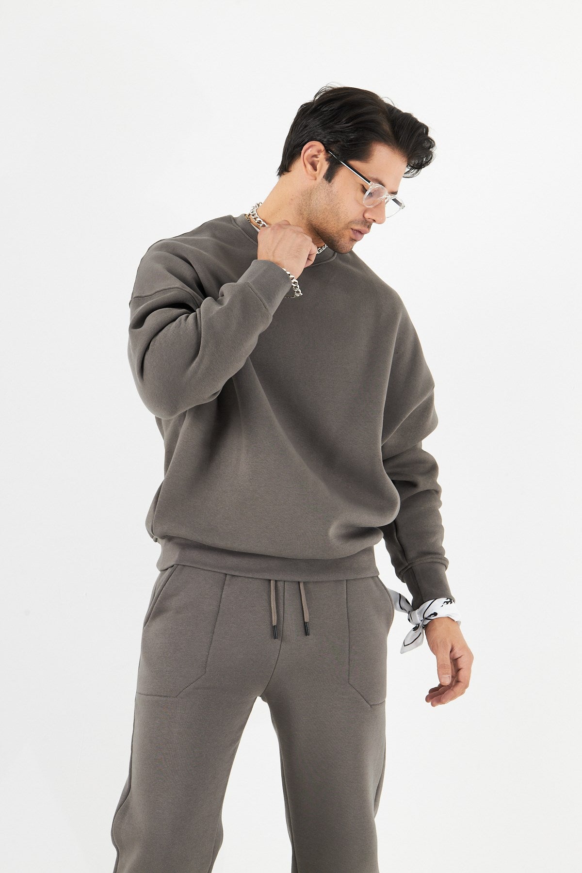 Bisiklet Yaka Basic 3 iplik Şardonlu Oversize Sweatshirt