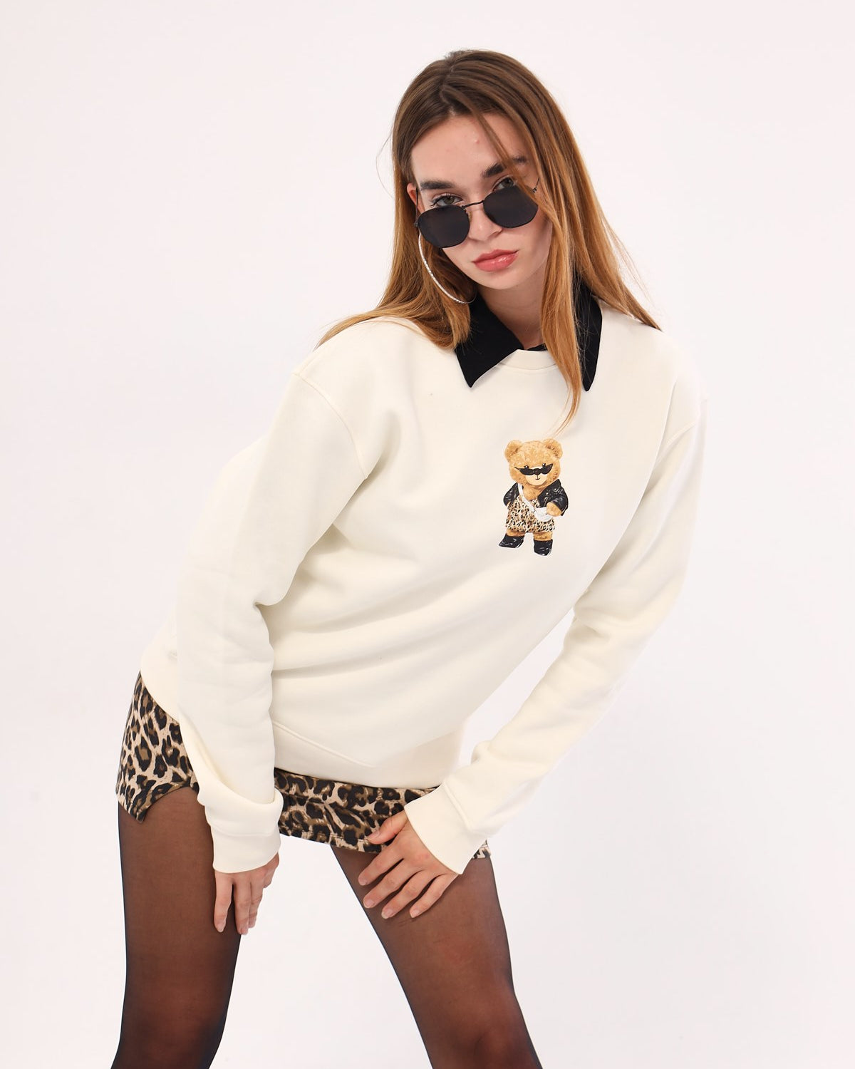 Bisiklet Yaka İçi Polar Teddy Bear Leopar Baskılı Beyaz Unisex Sweatshirt