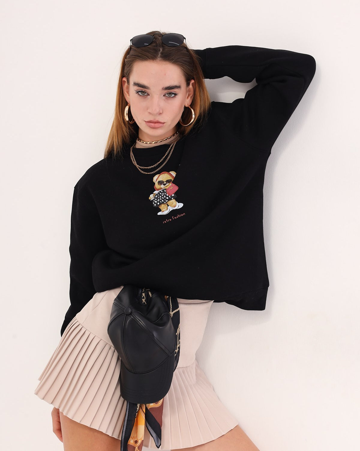 Siyah Bisiklet Yaka Puantiyeli Ayıcık Baskılı Oversize Unisex Sweatshirt