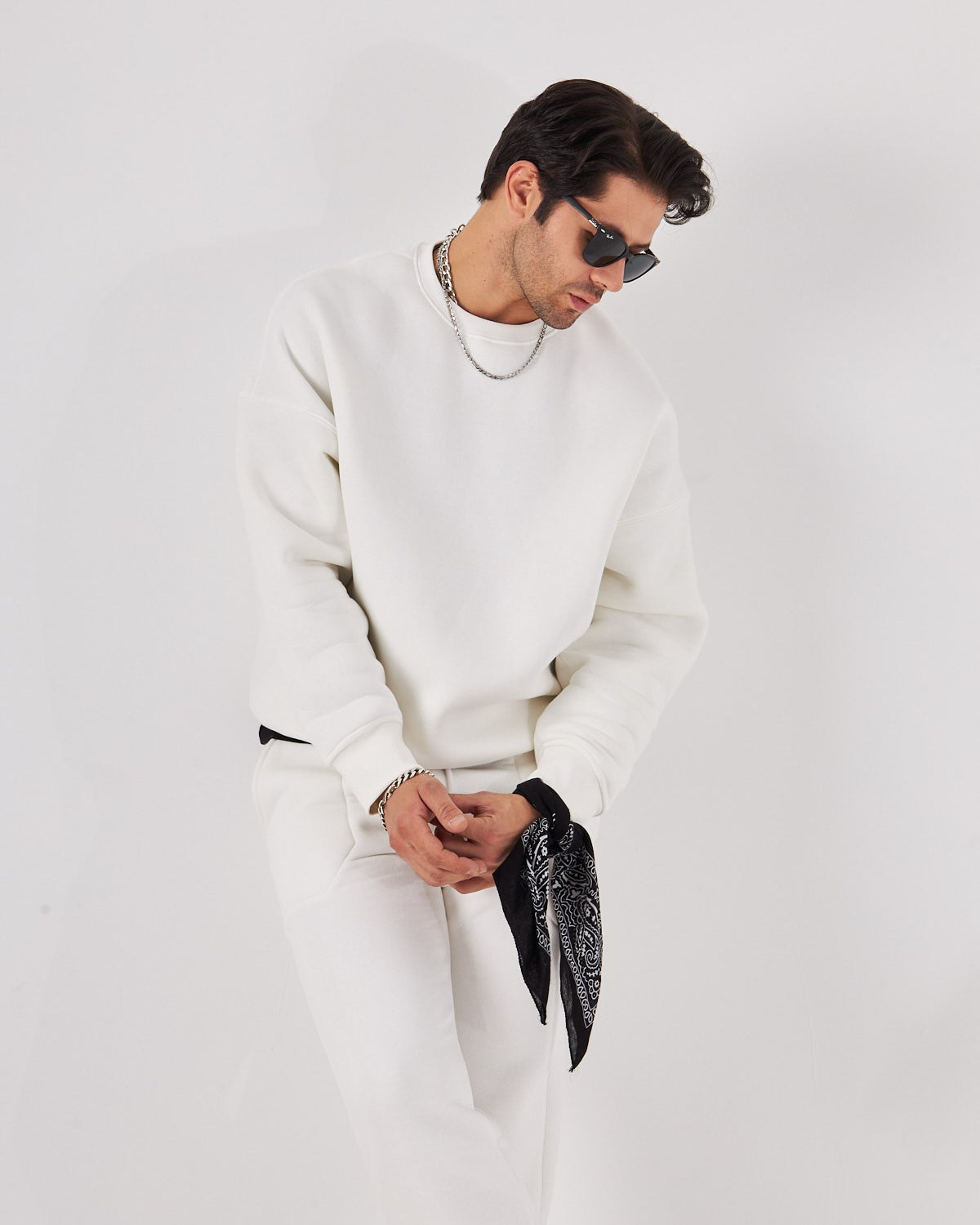 Bisiklet Yaka Basic 3 iplik Şardonlu Oversize Sweatshirt