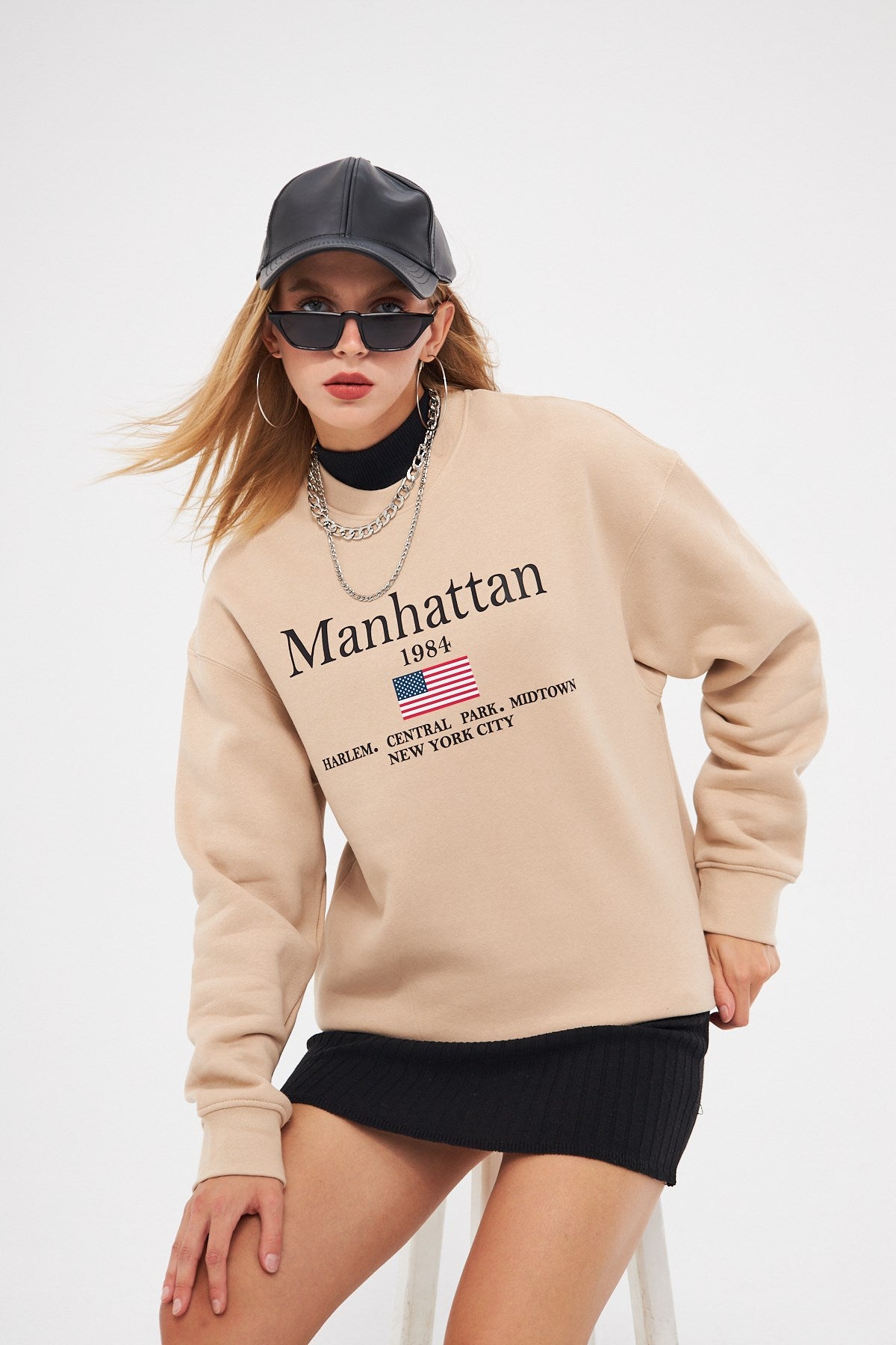 Bisiklet Yaka İçi Polar Manhattan 1984 Yazı Baskılı Bej Oversize Sweatshirt