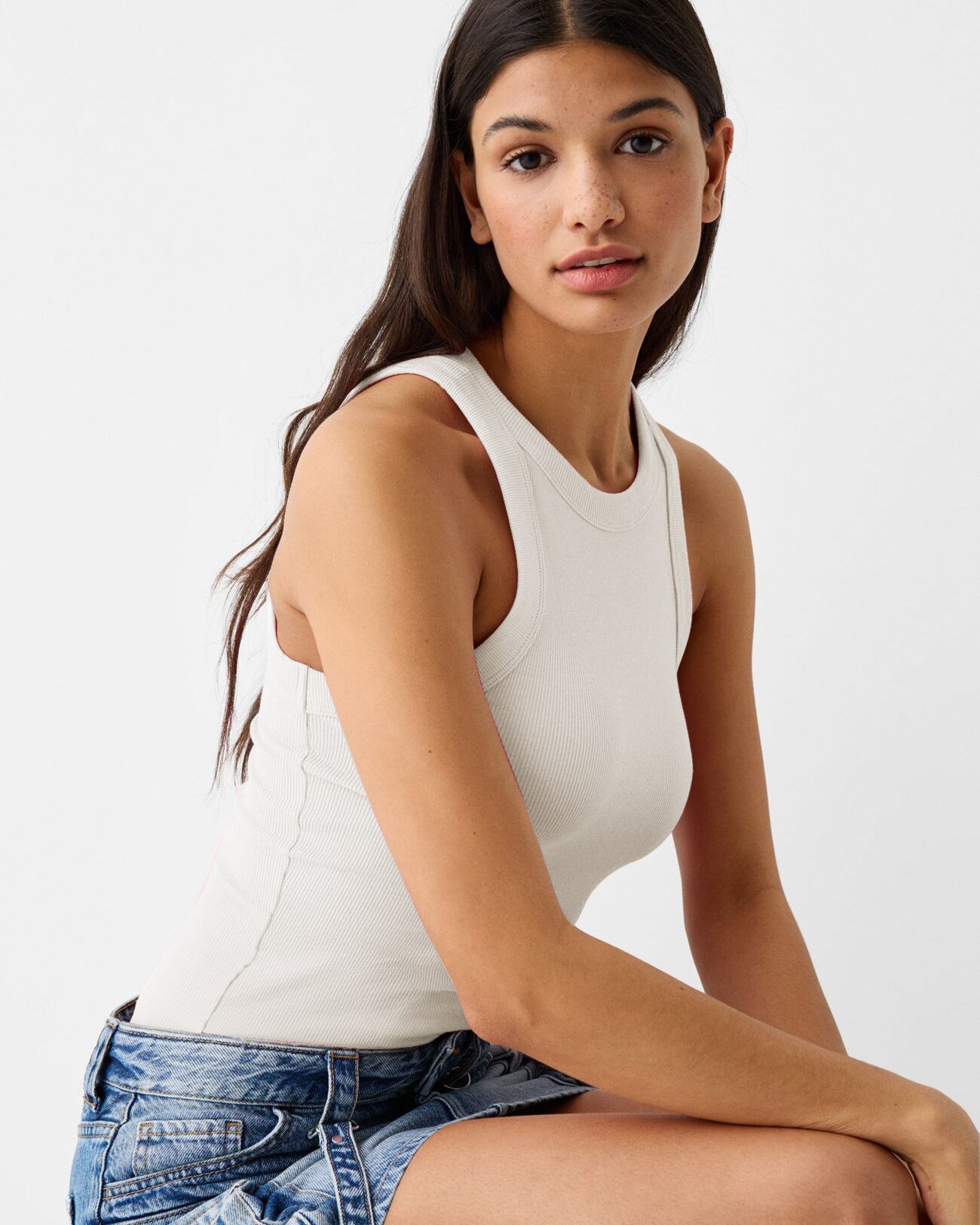 Halter Yaka Fitilli Kırık Beyaz Kadın Atlet