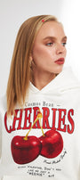 Kapüşonlu İçi Polar Cherries Yazılı Kiraz Baskılı Beyaz Oversize Hoodie Sweatshirt