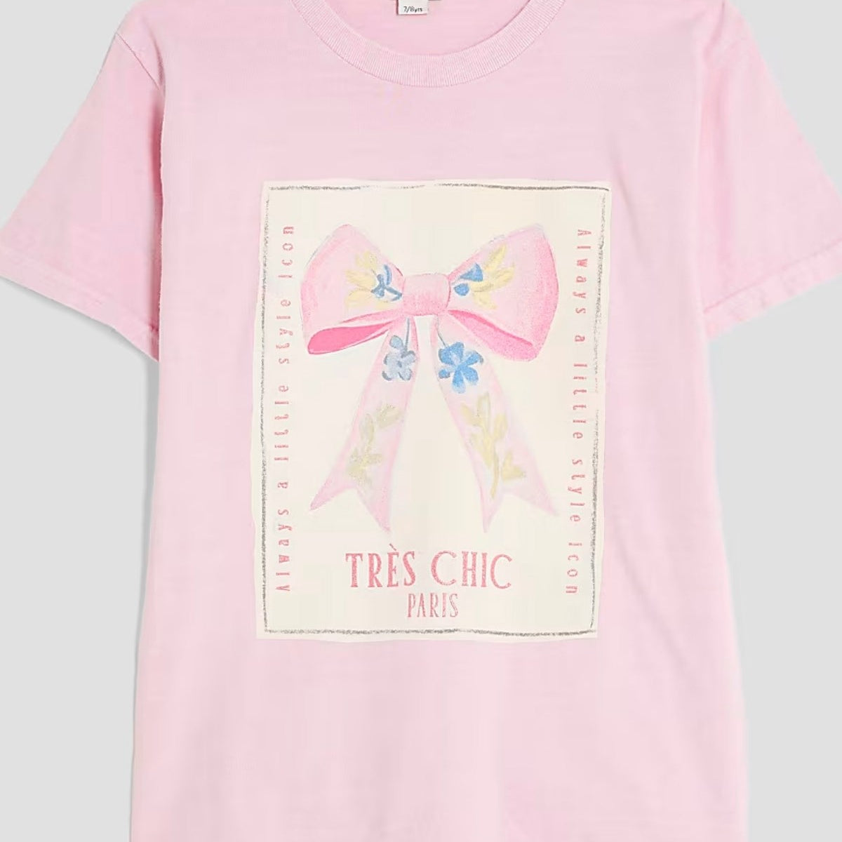Kız Çocuk Pembe Fiyonk Baskılı Tişört – Très Chic Yazılı Pamuklu