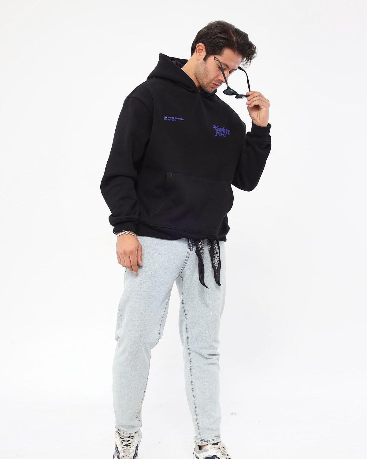 Kapüşonlu İçi Polar Eighty Five Yazı Baskılı Siyah Oversize Hoodie Sweatshirt