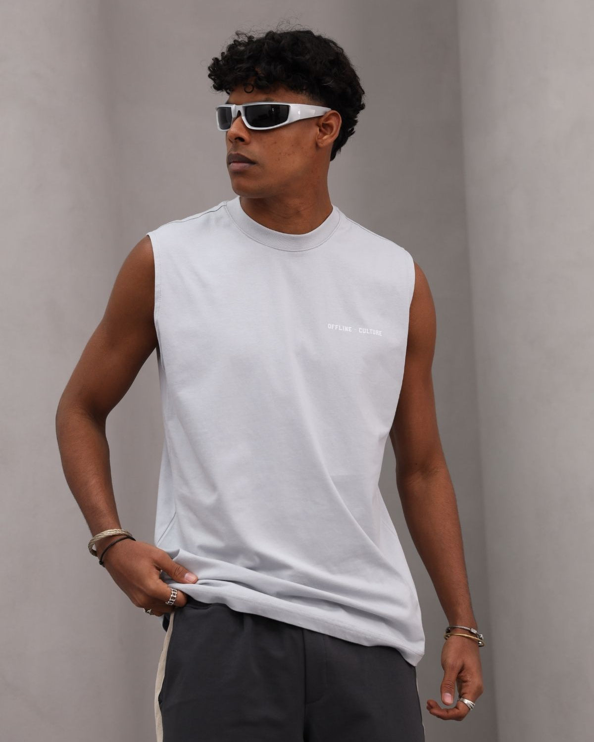 Rahat Kesim Offline Culture Kolsuz  %100 Pamuk Tişört Erkek