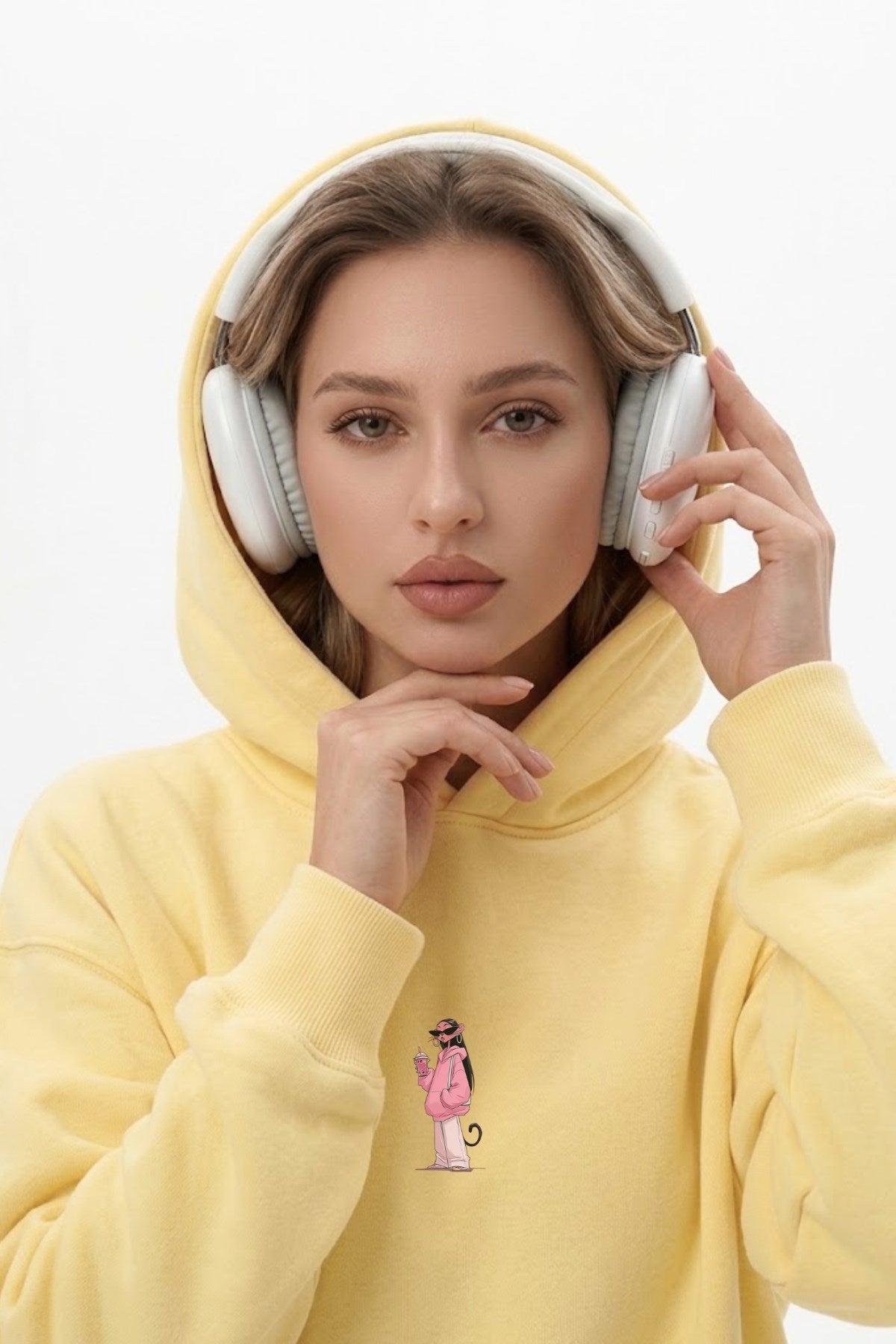 Kadın Oversize Hoodie Pink Kitty Club Baskılı Sarı - Kapüşonlu, Cepli, 3 İplik Polar