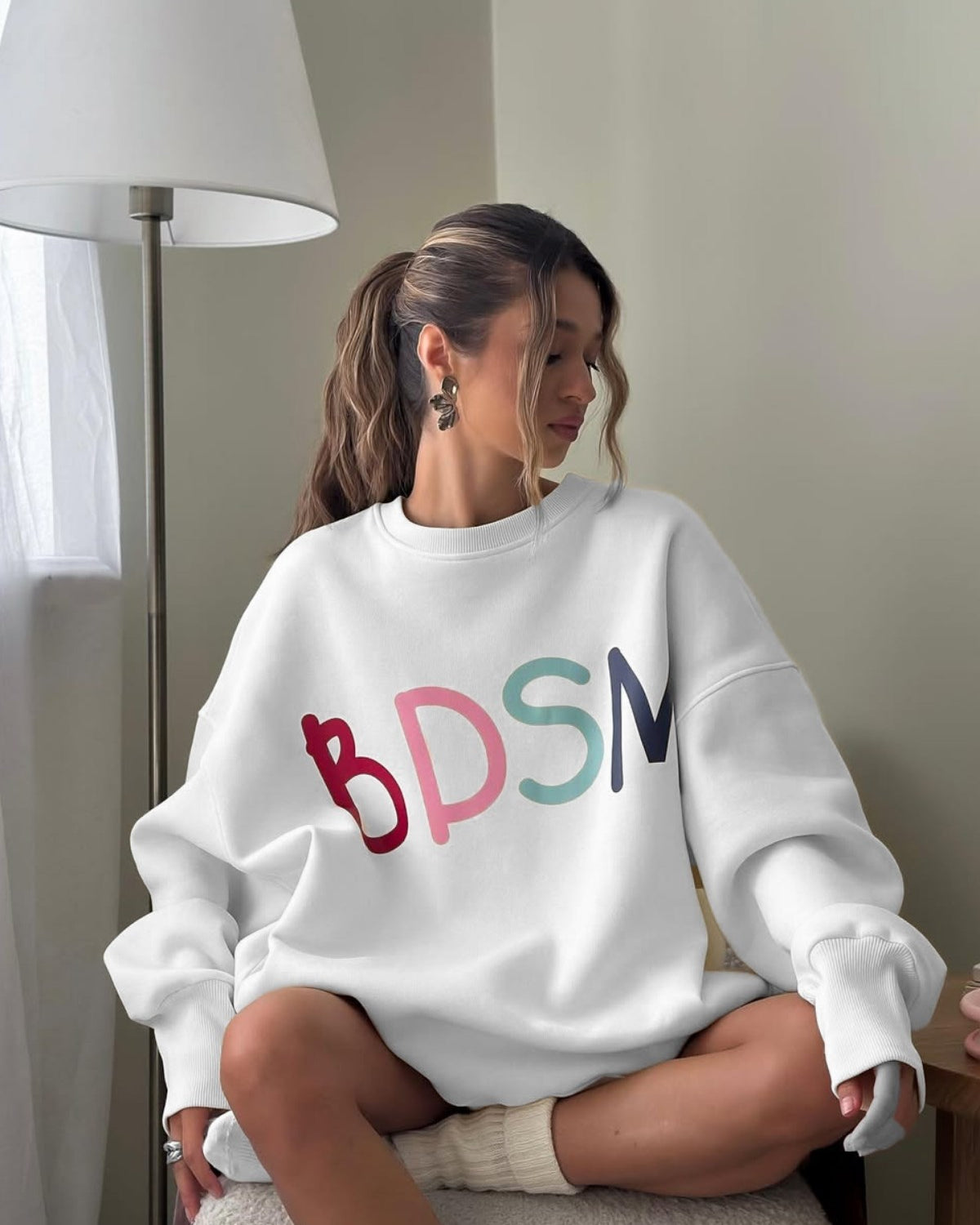 Kadın Oversize Sweatshirt Elbise Color Pop Baskılı Beyaz – Bisiklet Yaka, 3 İplik Şardonlu Polar