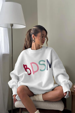 Kadın Oversize Sweatshirt Elbise Color Pop Baskılı Beyaz – Bisiklet Yaka, 3 İplik Şardonlu Polar