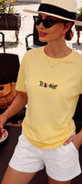 Kadın Oversize Tişört Tea-Shirt Baskılı Sarı – Bisiklet Yaka, Rahat Kalıp, %100 Pamuk