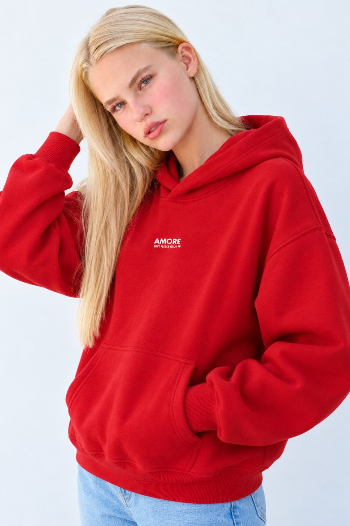 Kadın Oversize Hoodie Amore Baskılı Kırmızı – Kapüşonlu, Kanguru Cepli, 3 İplik Şardonlu Polar