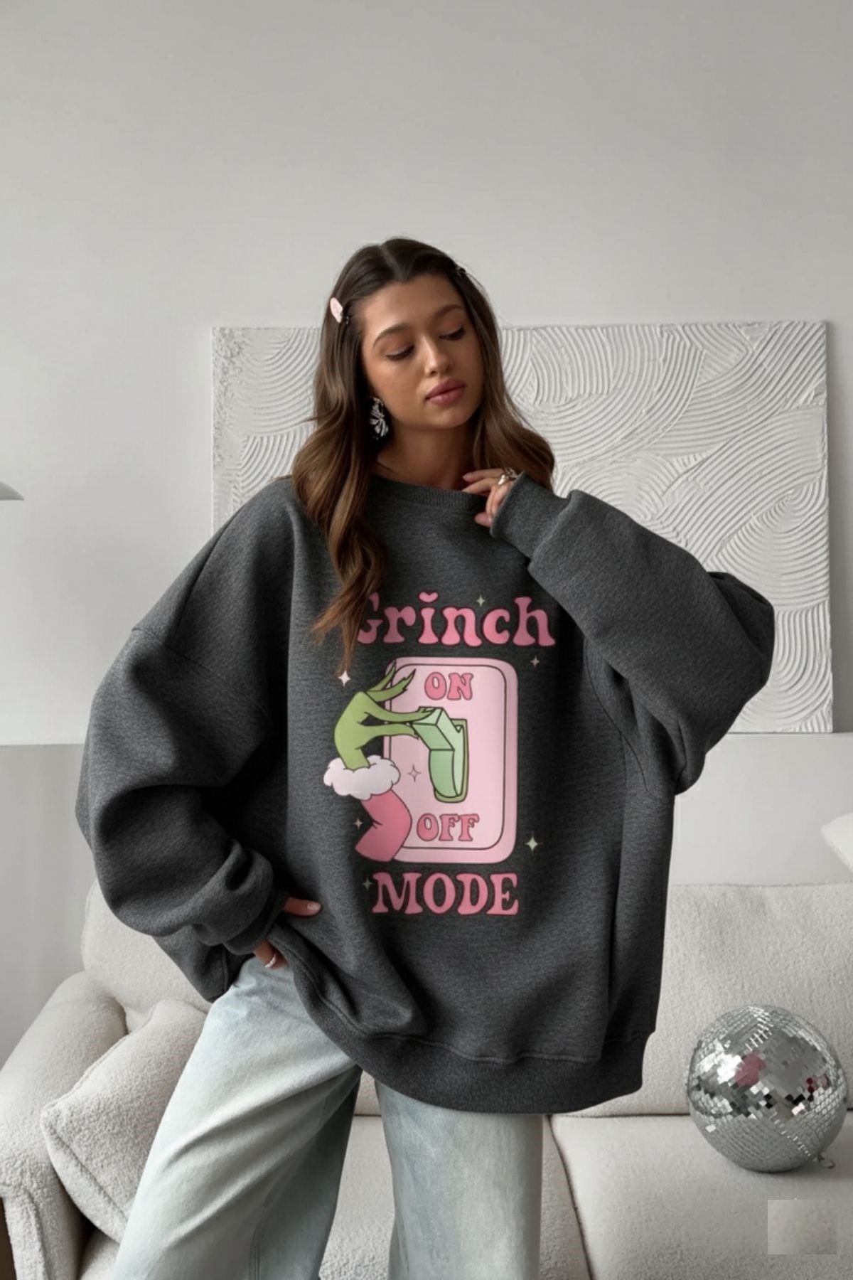 Kadın Oversize Sweatshirt Elbise Grinch Mode Baskılı Füme Melanj – Bisiklet Yaka, 3 İplik Polar